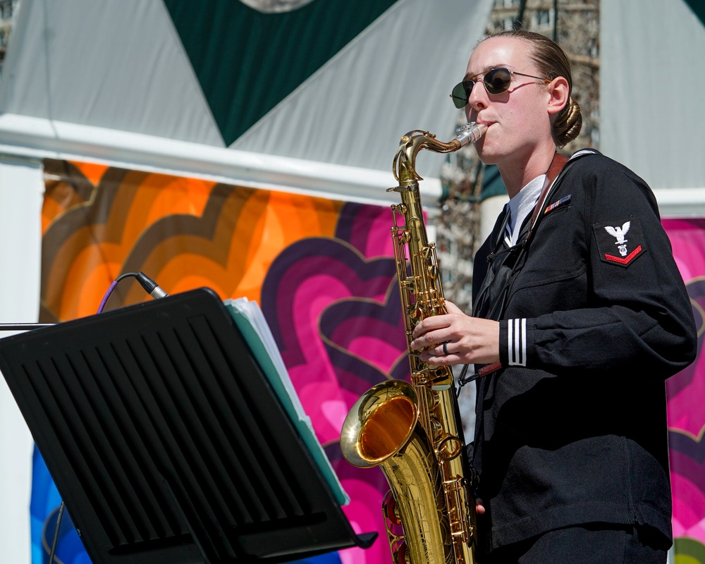 Navy Band Southwest Muscian Performs Saxophone Solo During SFFW