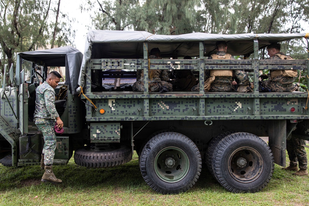 Blackhearts OPFOR is extracted in preparation for a raid during KAMANDAG 6