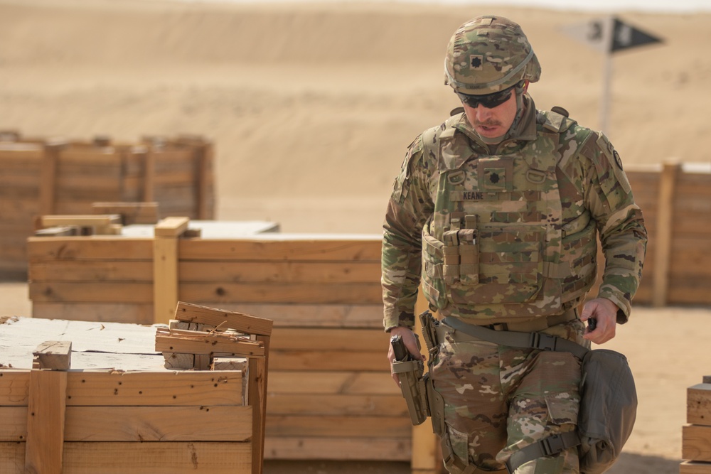 Santa Fe Soldiers Conduct Individual Weapons Qualification