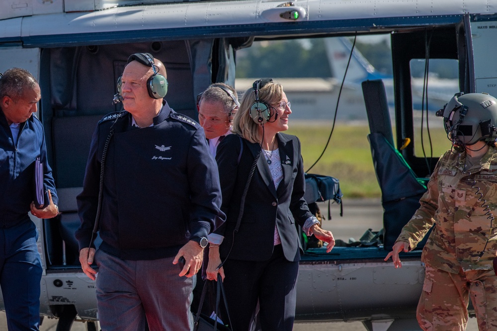 Chief of Space Operations visits Yokota