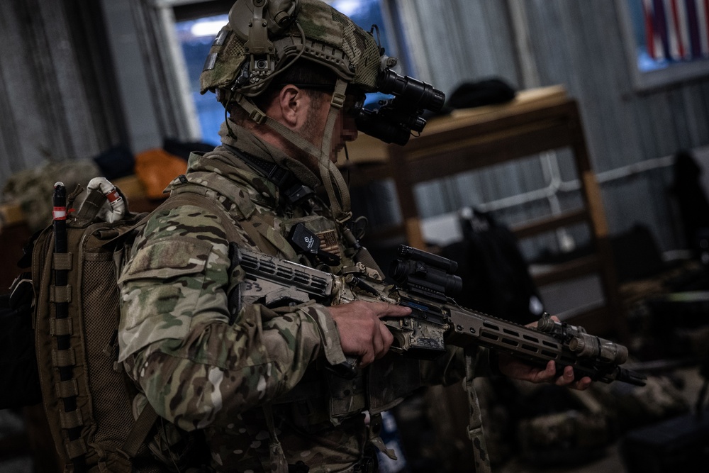 10th Special Forces Group conduct training with United Kingdom Royal Marines