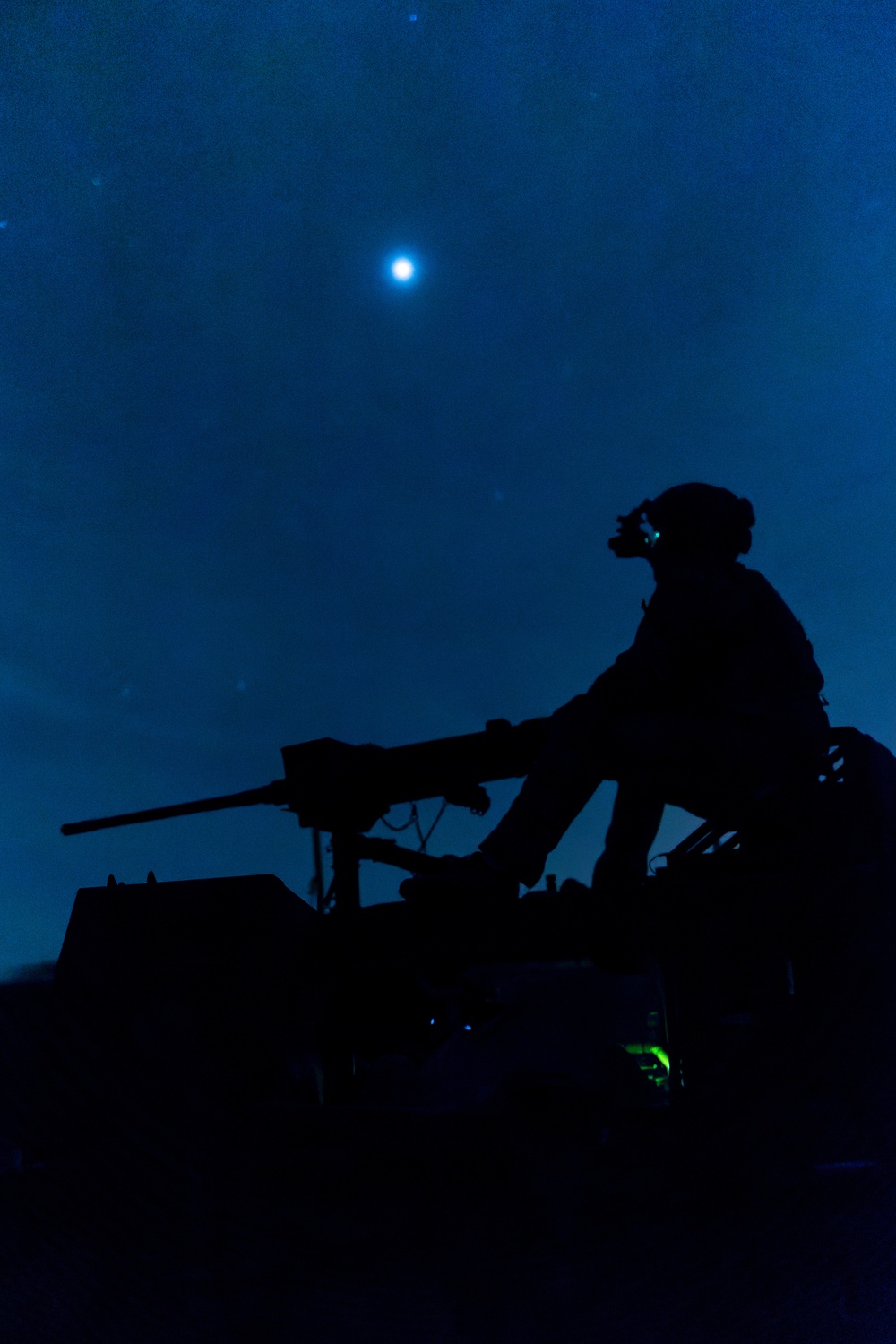 10th Special Forces Group conducts night training with United Kingdom Royal Marines