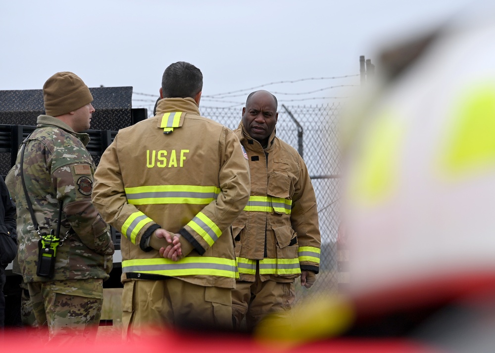 JBA commander signs Fire Prevention Week proclamation