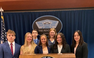 High School Seniors Visit Pentagon Leaders, Discuss National Security