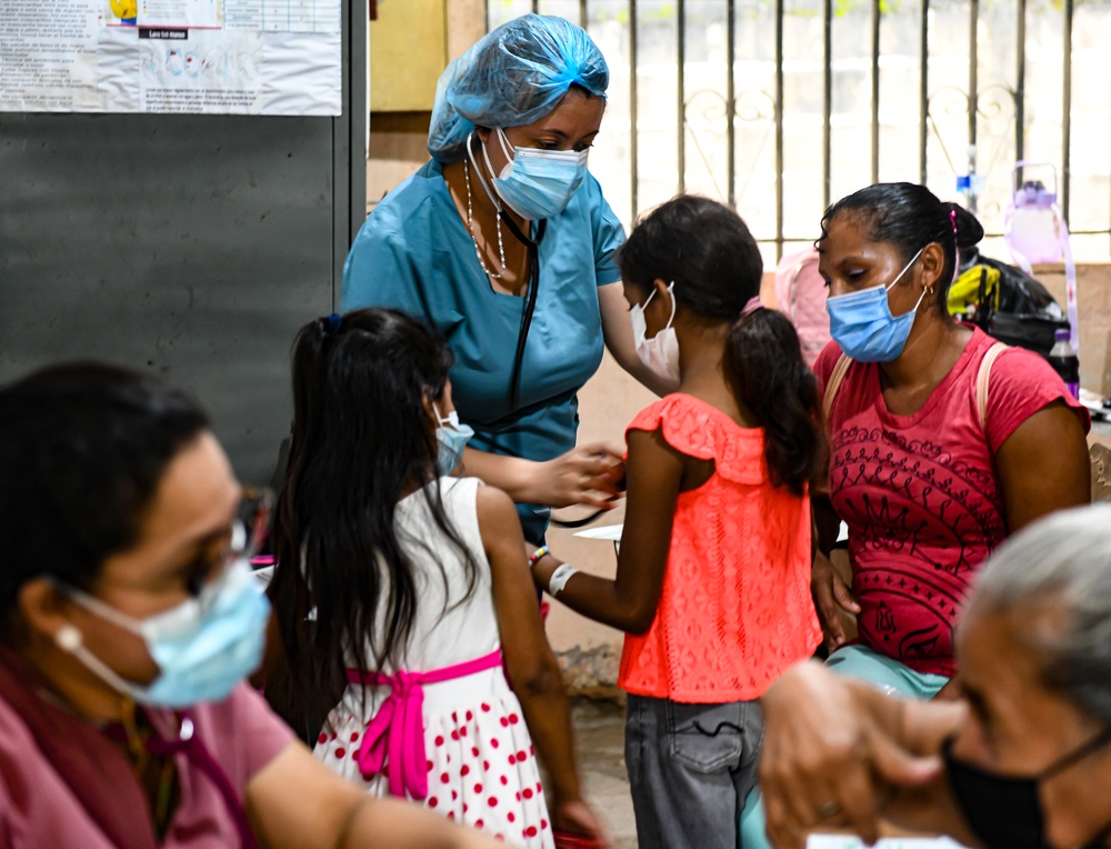 Joint Task Force-Bravo’s partnership with Ciudad Mujer enhances Women, Peace and Security initiative