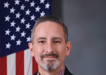 ACLC employee receives award for his leadership, mentorship and incredible drive for excellence