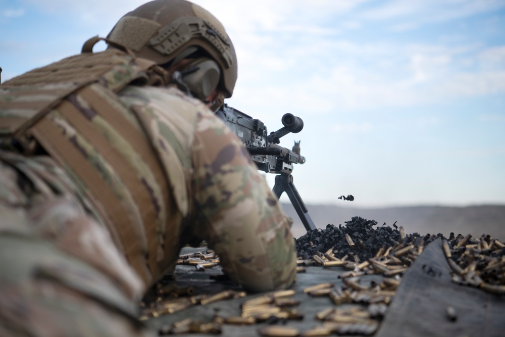 Lightweight machine gun training