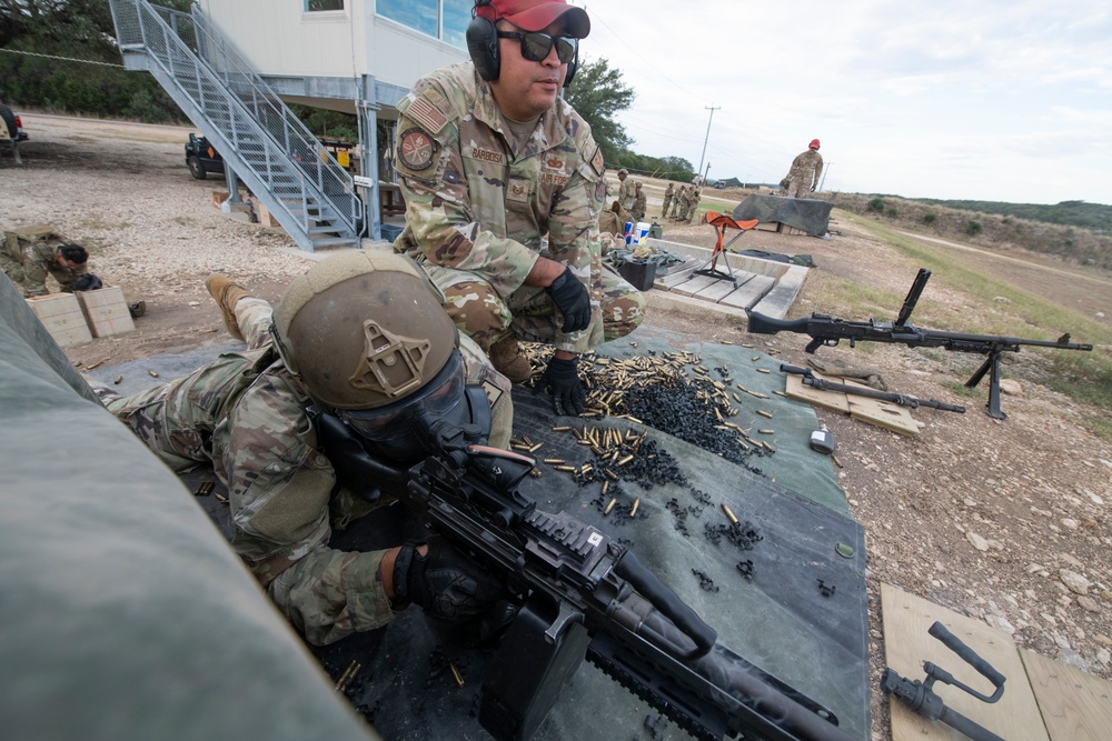 Lightweight machine gun training