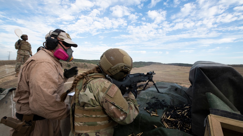 Lightweight machine gun training