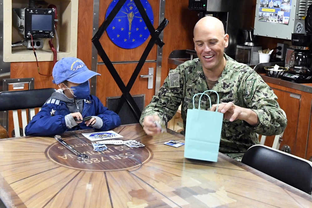 Cancer survivor tours USS Indiana