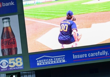 AFRS leadership visits 347th RCS