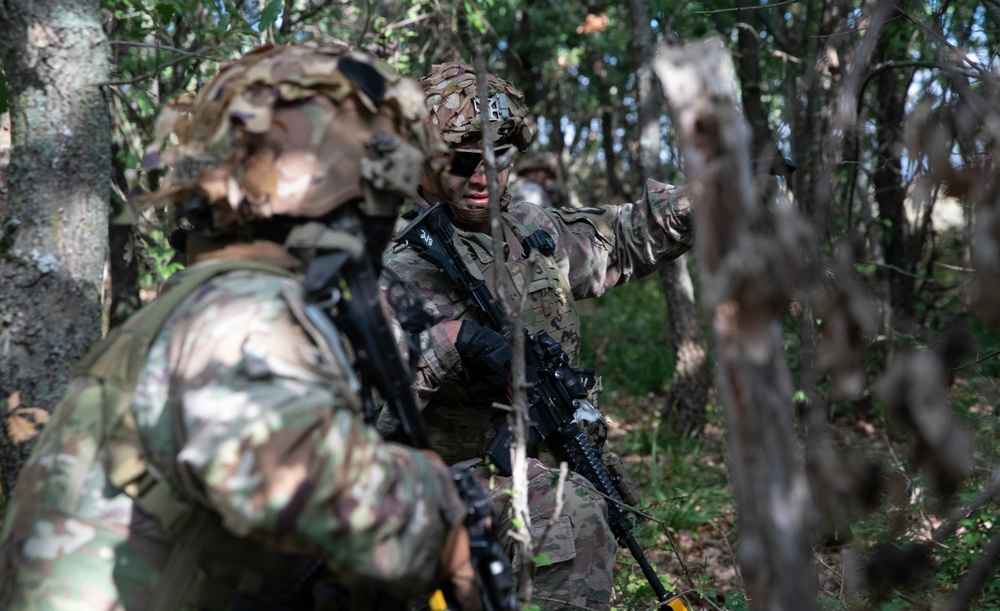 2nd Brigade Combat Team “Strike” soldiers train Battle Drills during exercise Brave Warrior 2022