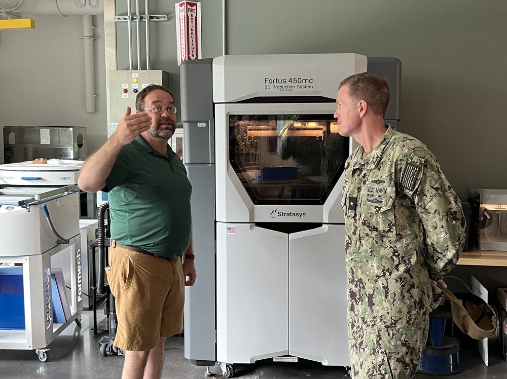 Admiral Piret Visits Woods Hole Oceanographic Institution