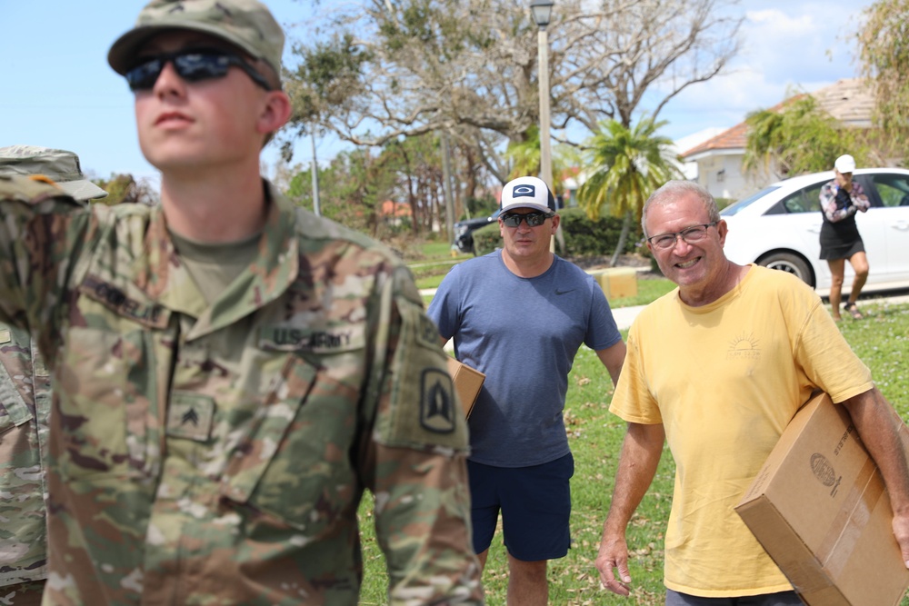 Guard Delivers Supplies to Hurricane Ian Affected Residents