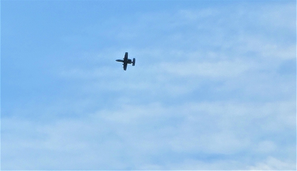 Air Force holds training with A-10 aircraft at Fort McCoy