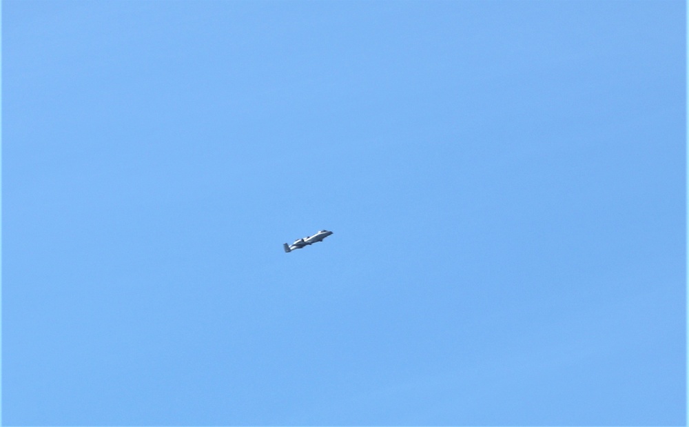 Air Force holds training with A-10 aircraft at Fort McCoy