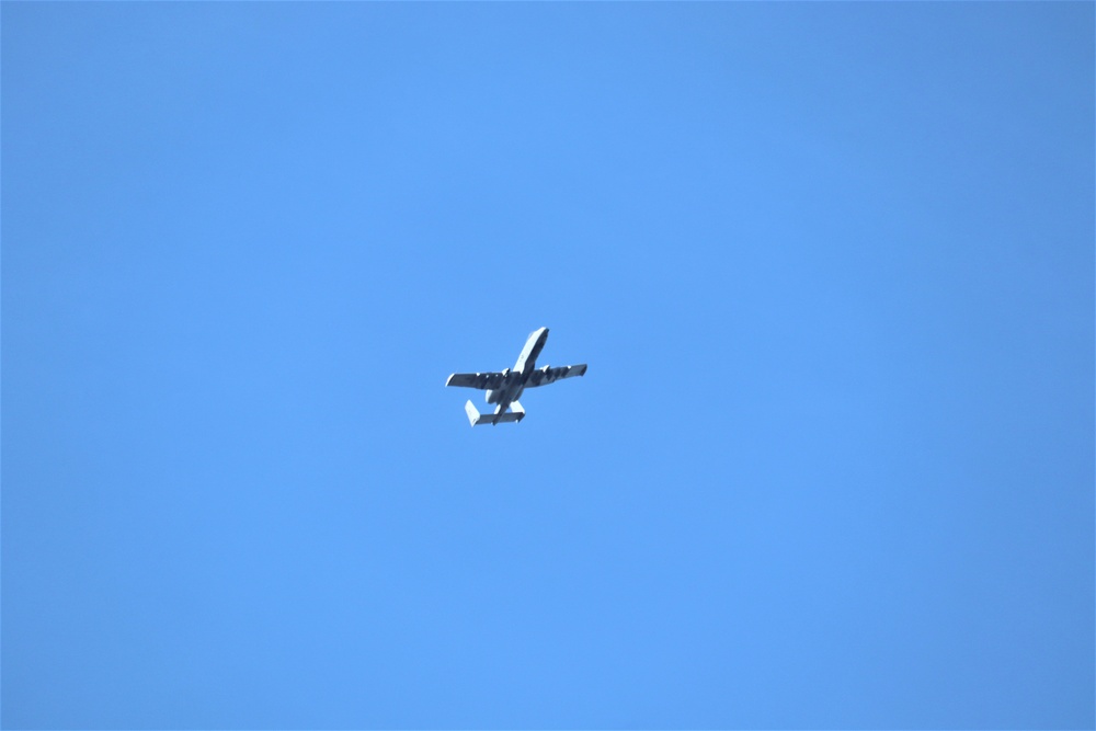 Air Force holds training with A-10 aircraft at Fort McCoy