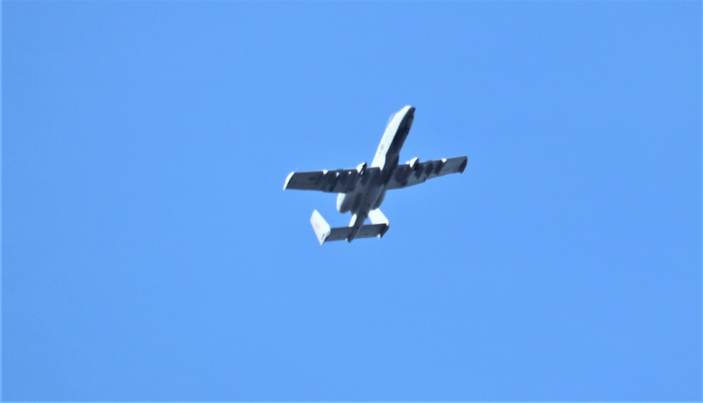 Air Force holds training with A-10 aircraft at Fort McCoy