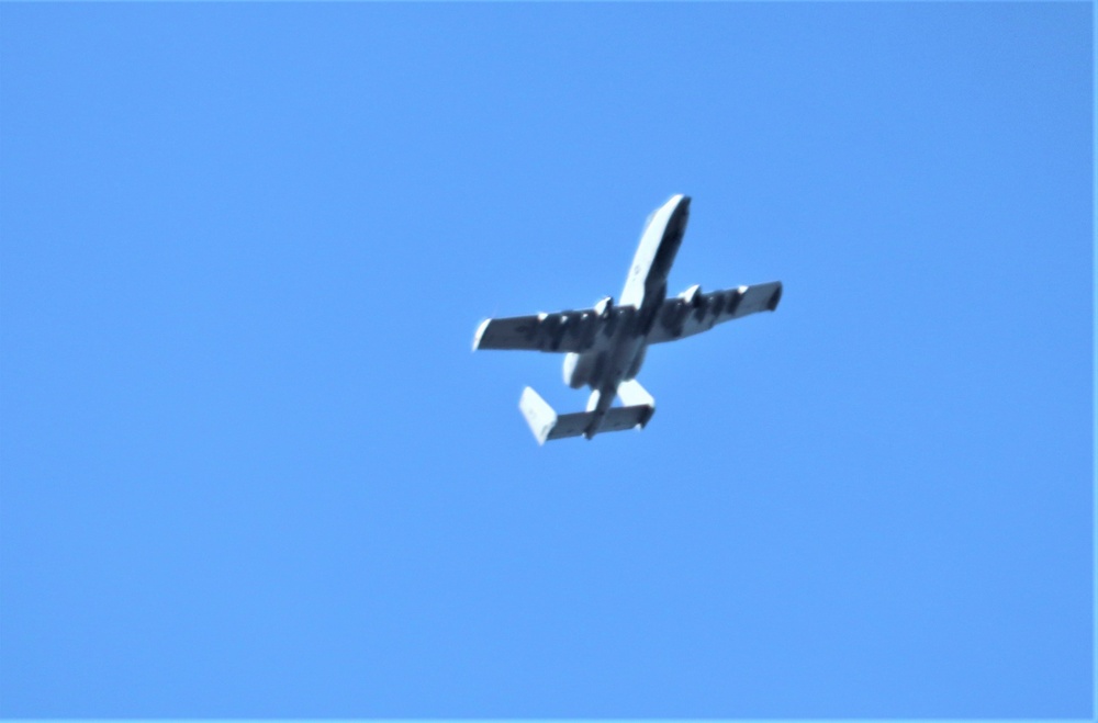 Air Force holds training with A-10 aircraft at Fort McCoy