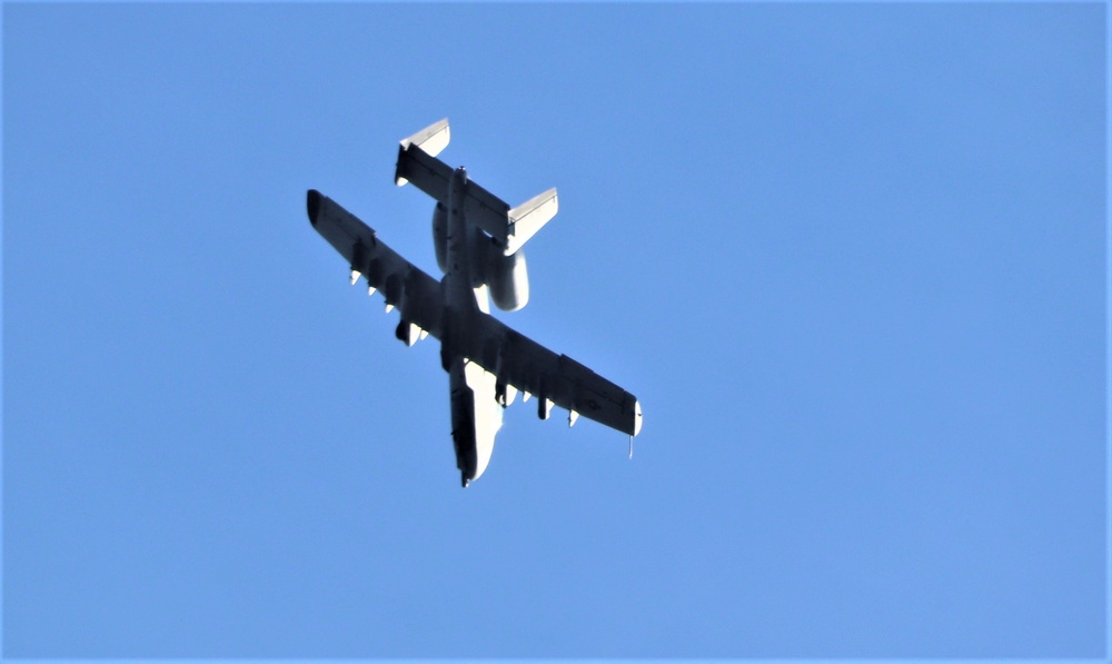 Air Force holds training with A-10 aircraft at Fort McCoy