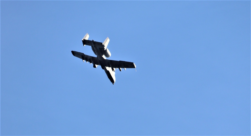 Air Force holds training with A-10 aircraft at Fort McCoy