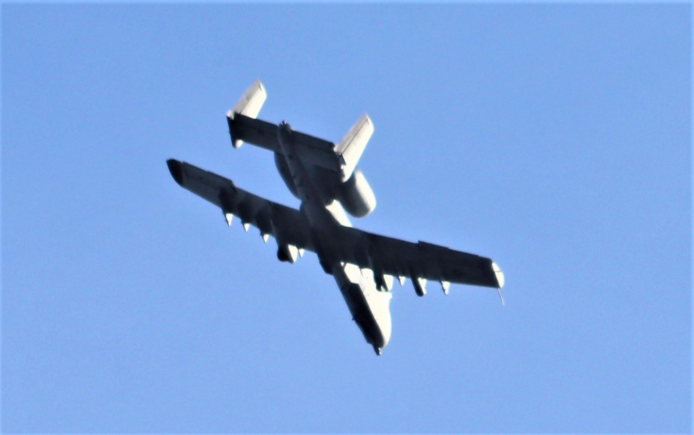 Air Force holds training with A-10 aircraft at Fort McCoy