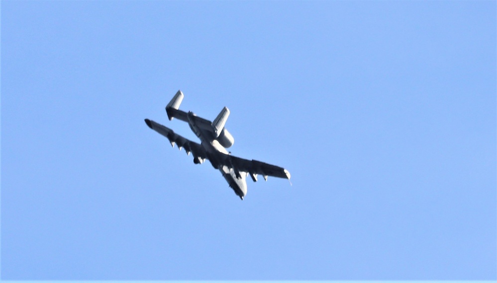 Air Force holds training with A-10 aircraft at Fort McCoy