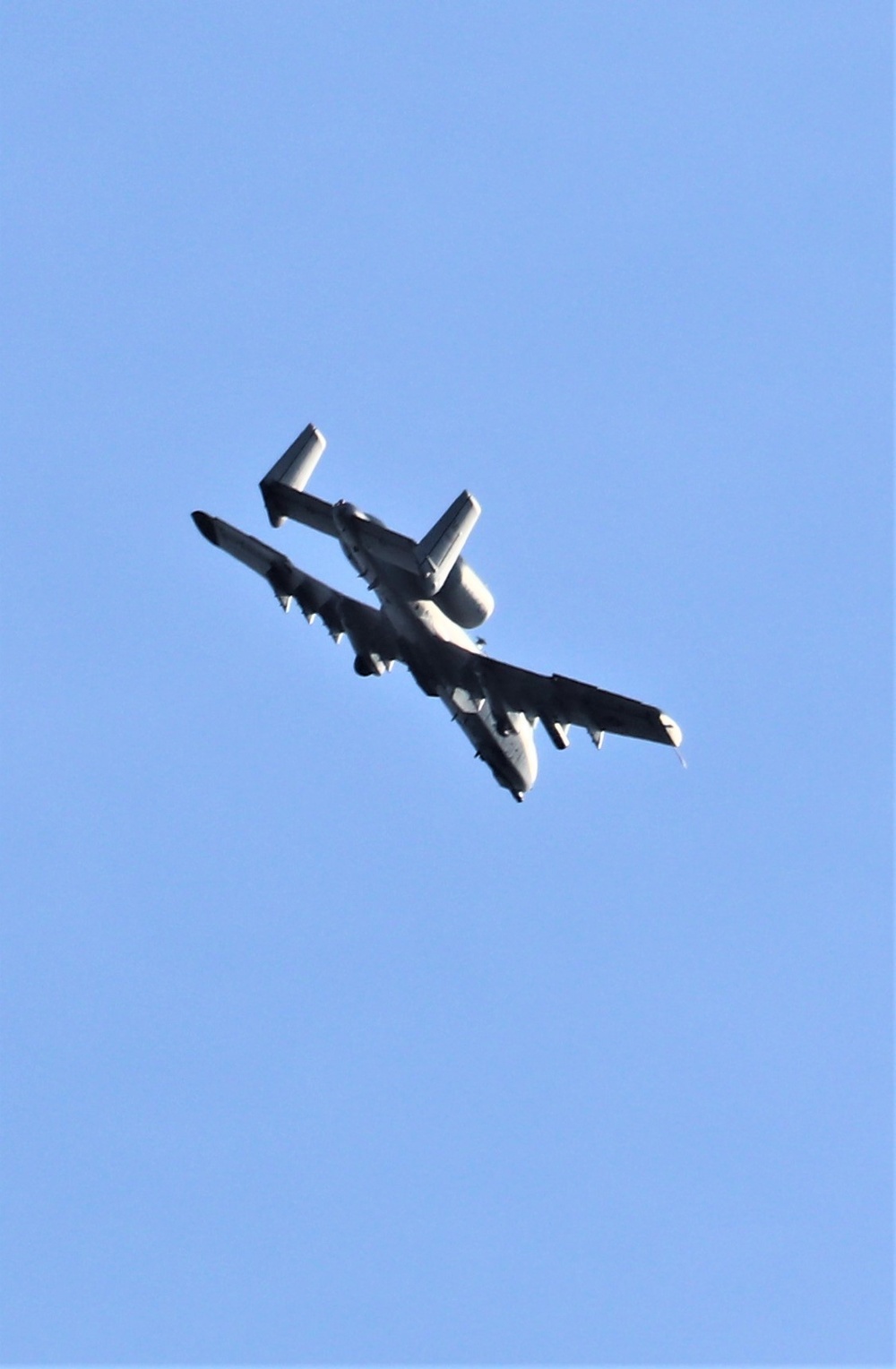 Air Force holds training with A-10 aircraft at Fort McCoy