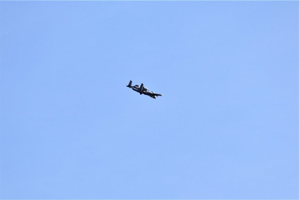 Air Force holds training with A-10 aircraft at Fort McCoy