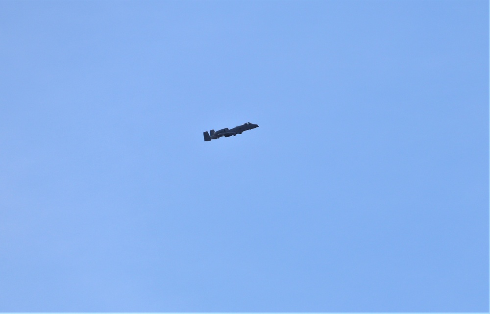 Air Force holds training with A-10 aircraft at Fort McCoy