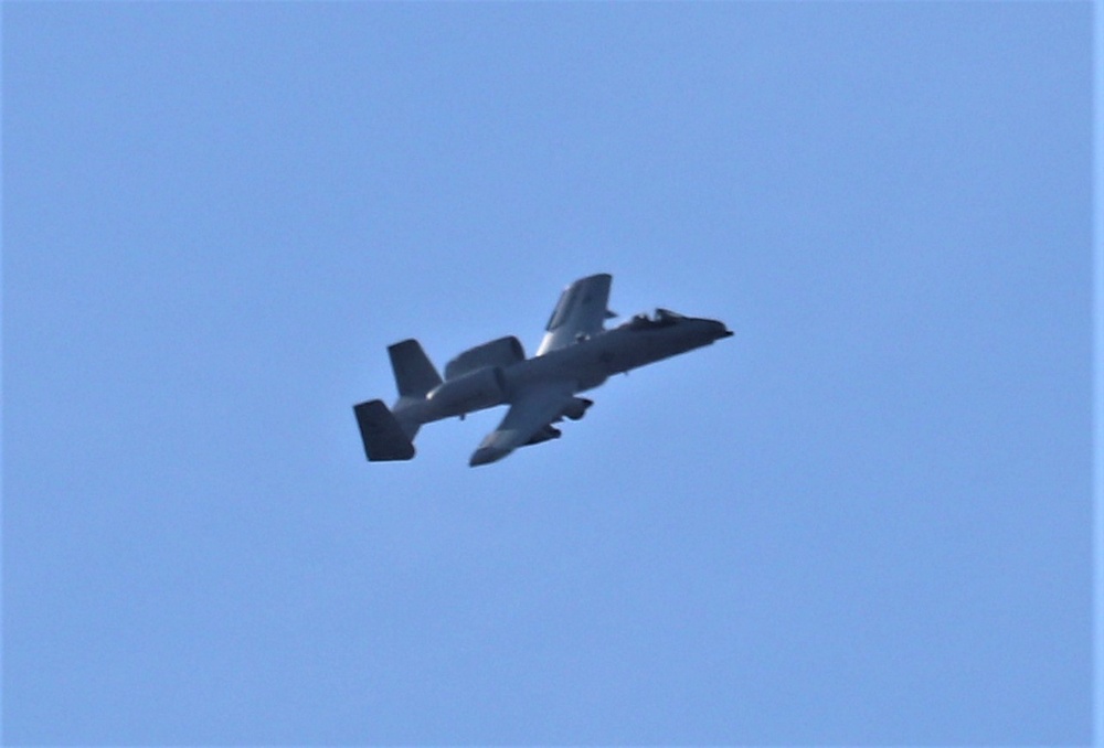 Air Force holds training with A-10 aircraft at Fort McCoy