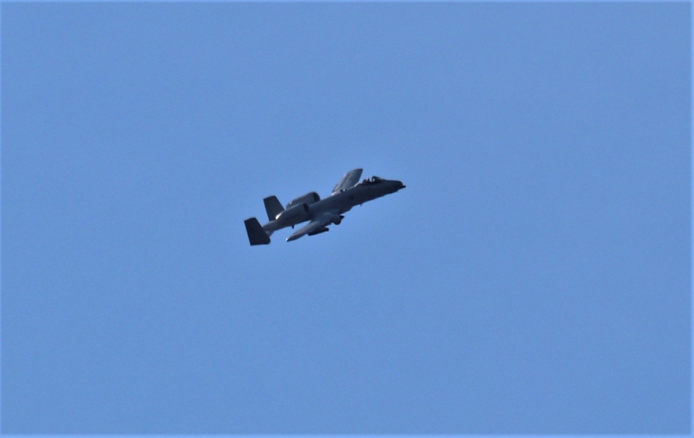 Air Force holds training with A-10 aircraft at Fort McCoy