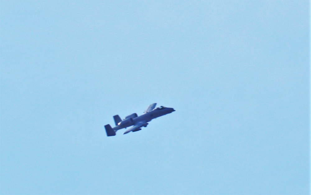 Air Force holds training with A-10 aircraft at Fort McCoy