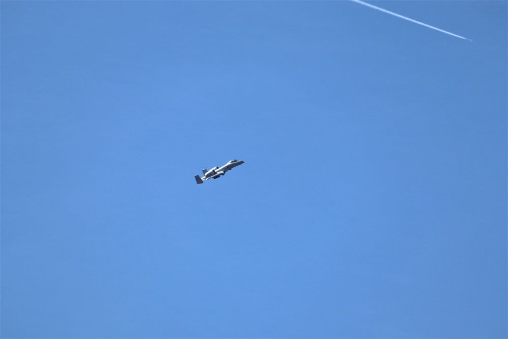 Air Force holds training with A-10 aircraft at Fort McCoy