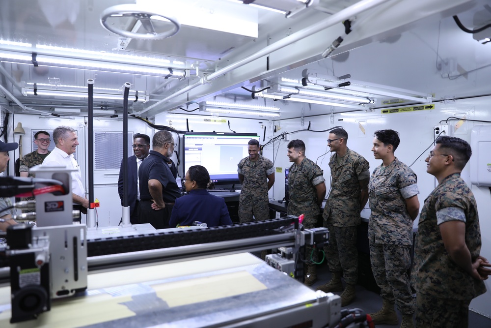 3rd Maintenance Battalion Marines meet with Materiel Support Command-Korea Representatives