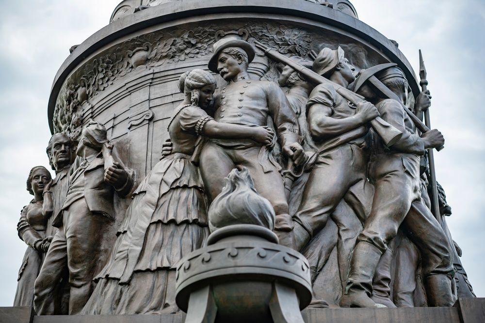 Confederate Memorial in Section 16