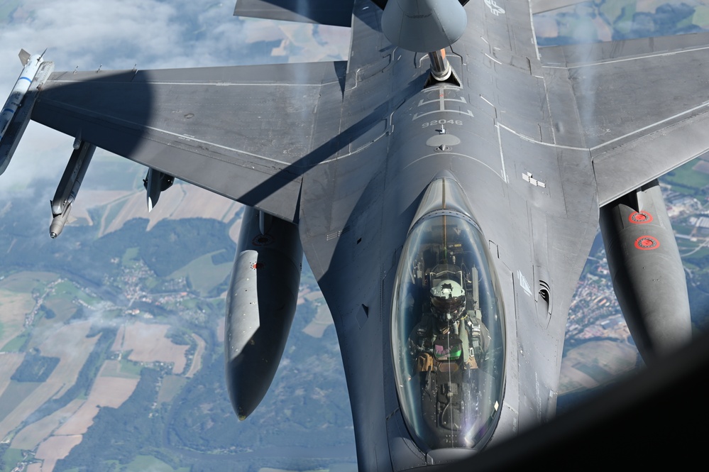 KC-135 refuels F-16 in Ample Strike Exercise