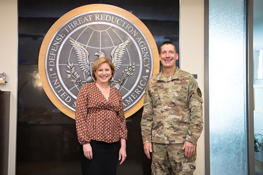 DISA Director Lt Gen Robert J. Skinner Visit to DTRA