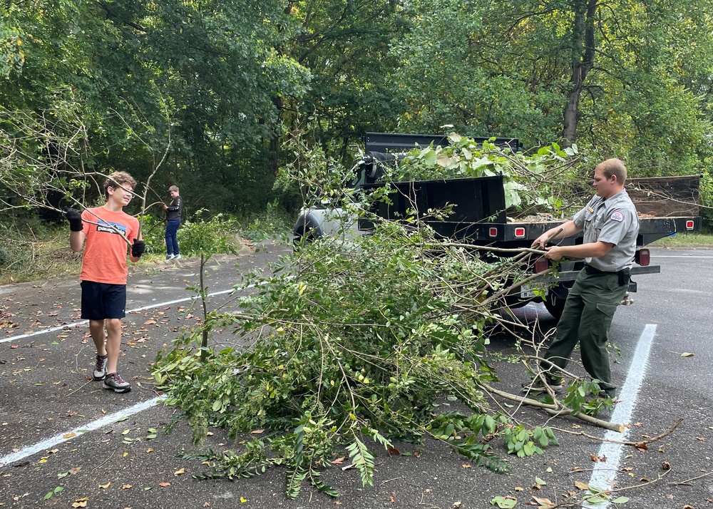 Volunteers clean Stark Knob Boat Ramp during National Public Lands Day