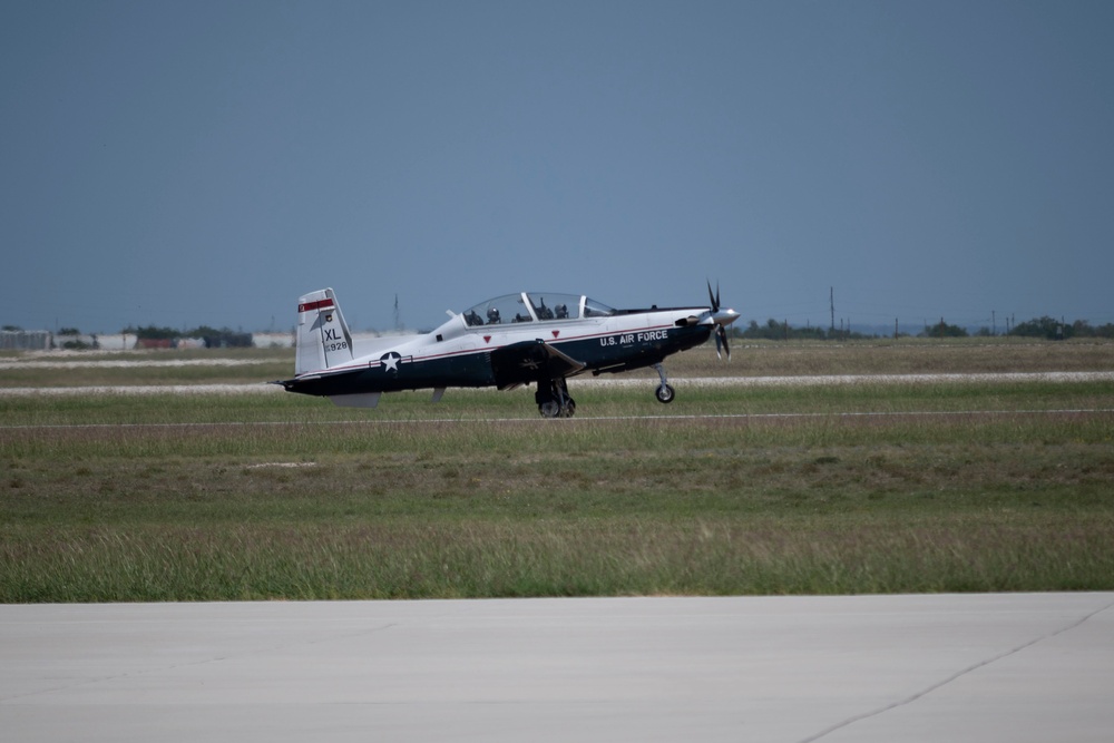 Laughlin AFB flight line photos 30 Sept. 2022