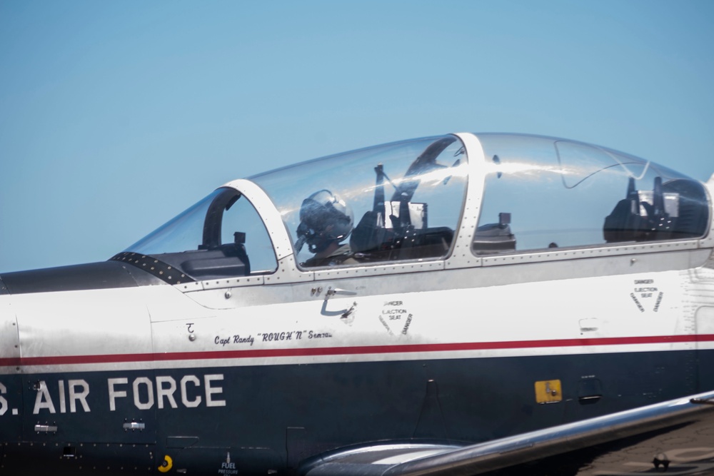 Laughlin AFB flight line photos 30 Sept. 2022