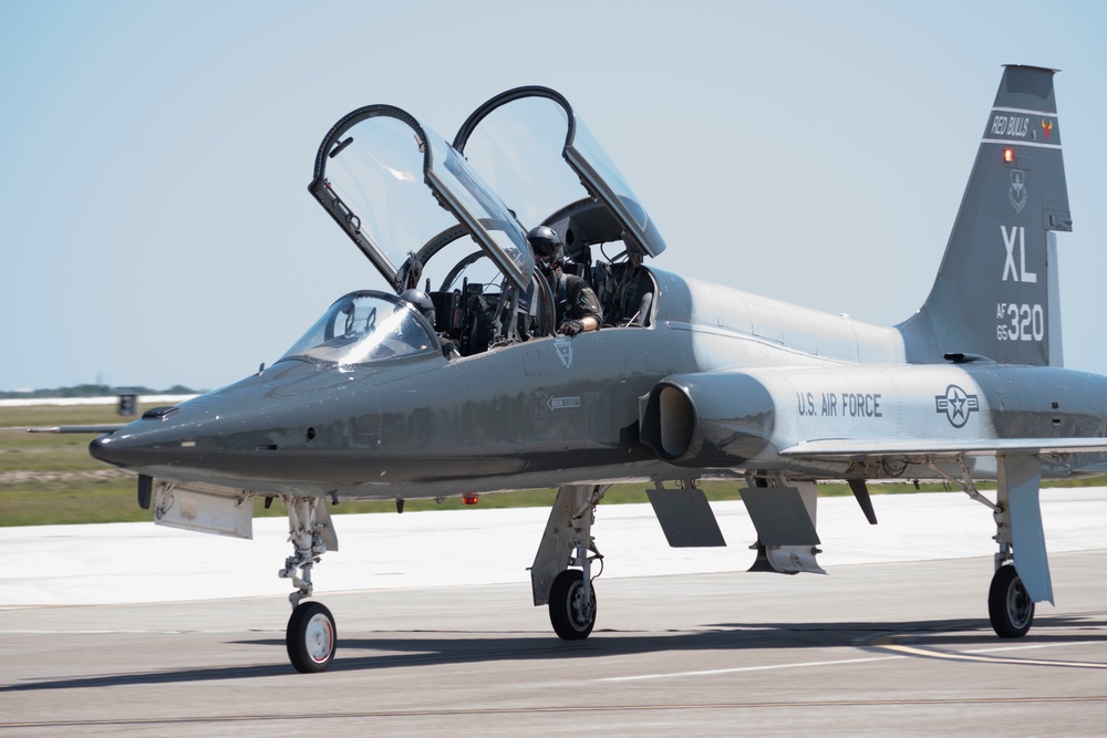 Laughlin AFB flight line photos 30 Sept. 2022