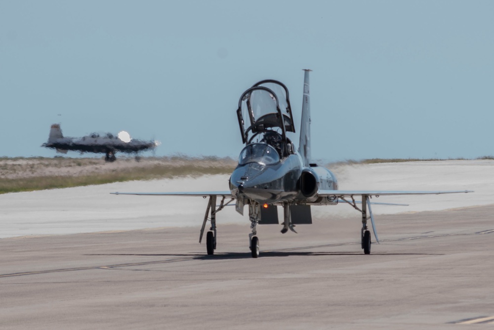 Laughlin AFB flight line photos 30 Sept. 2022