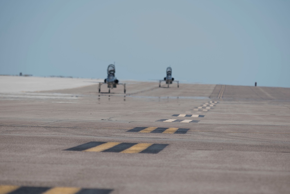 Laughlin AFB flight line photos 30 Sept. 2022