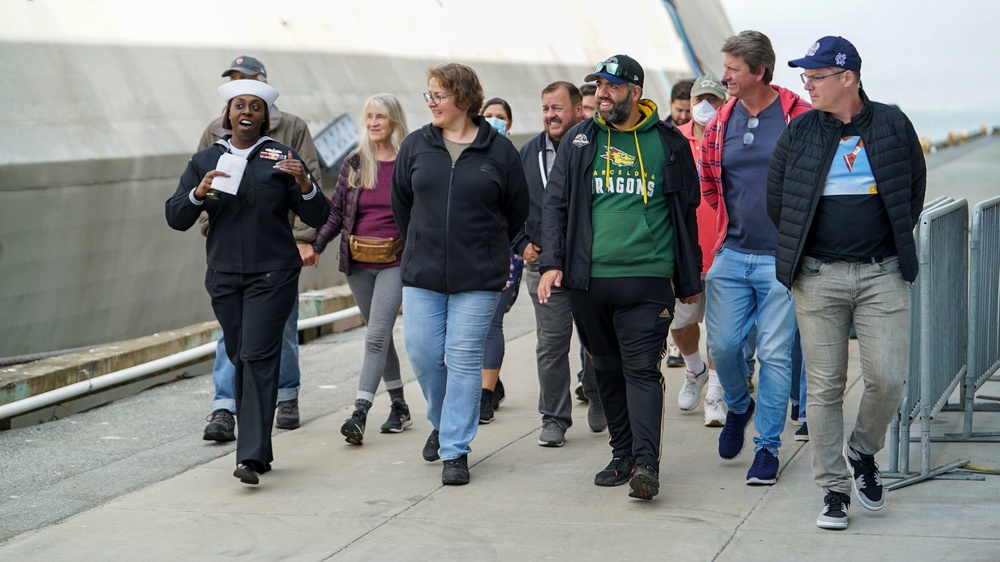 Ship Tours Begin at San Francisco Fleet Week