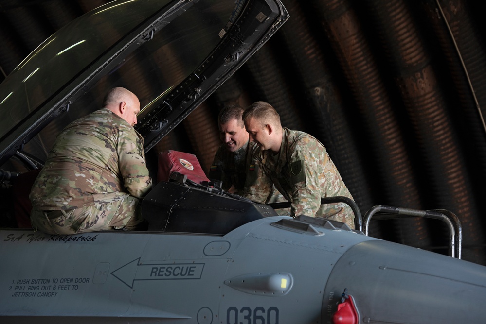 NATO Firefighters Train Together