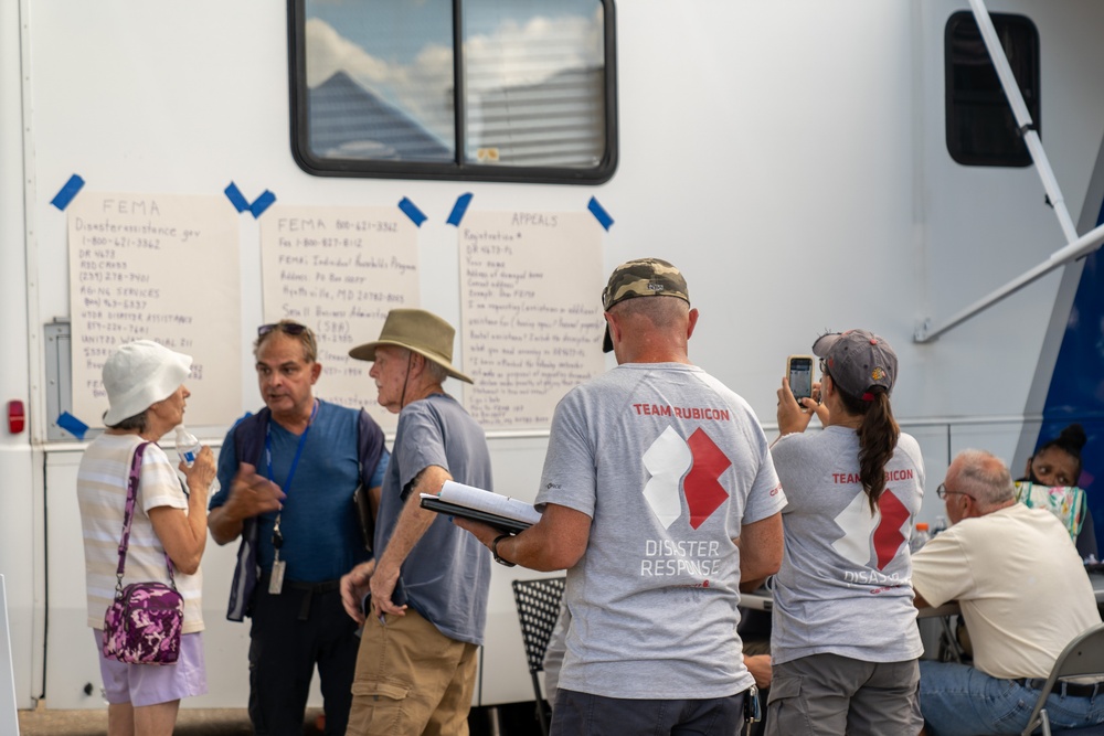 FEMA Helps Survivors at a Florida Insurance Village