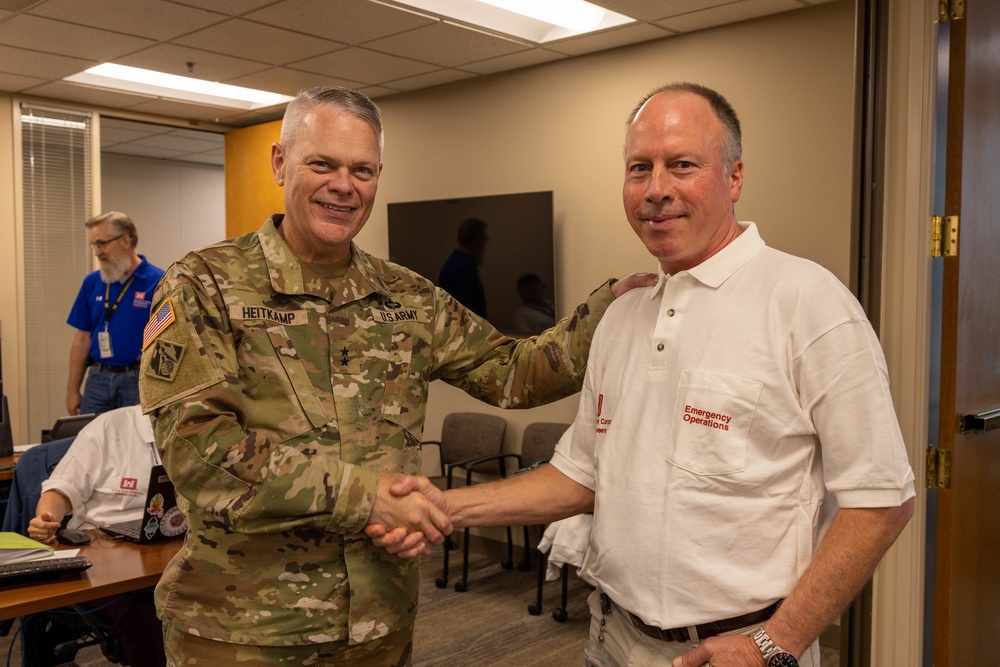 USACE Portland District volunteers field calls in the Blue Roof emergency control center on October 5, 2022.