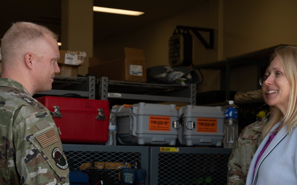 AF CIO visits Kunsan