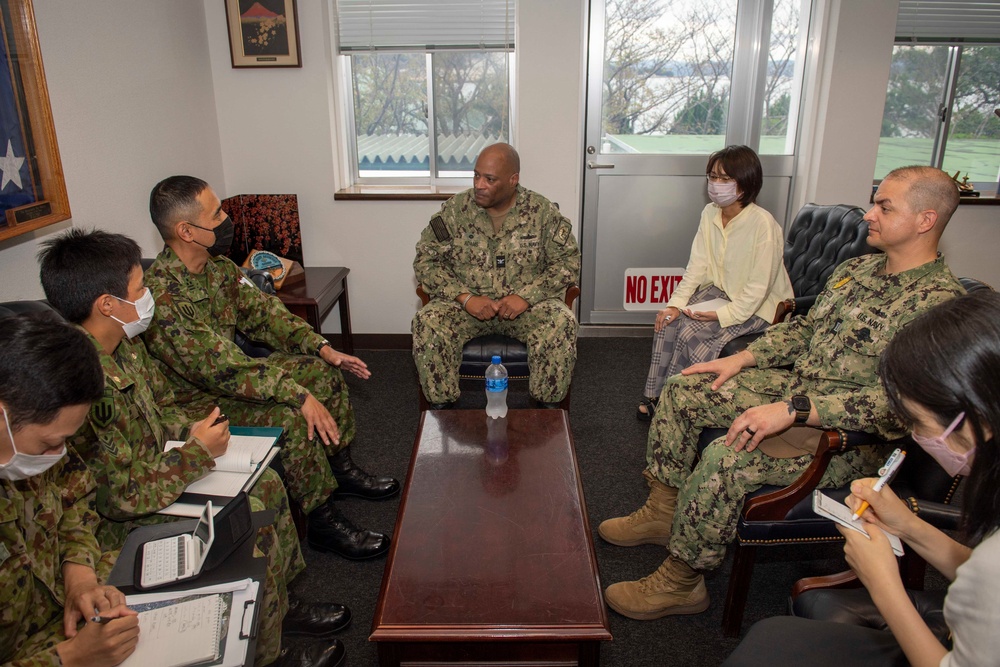 JGSDF Col. Fukuzoe visits CFAS